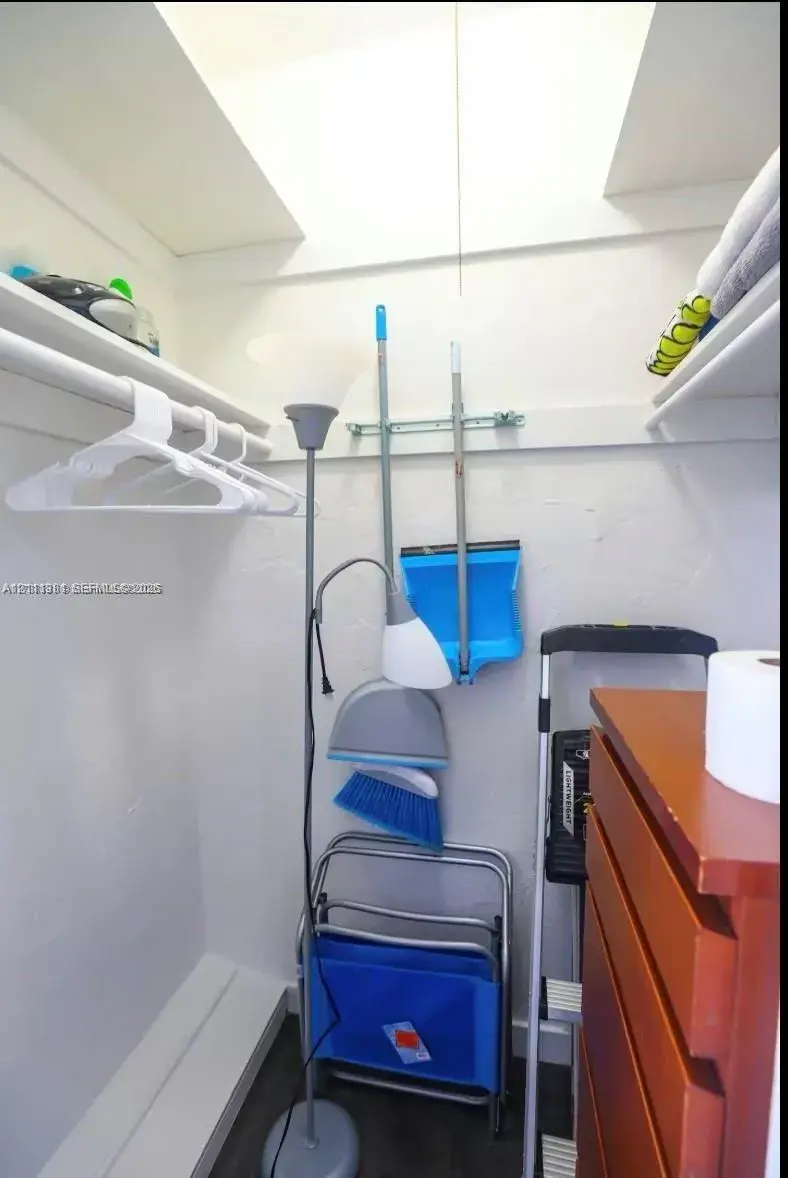 3710 Collins Ave # 206, Miami Beach FL 33140