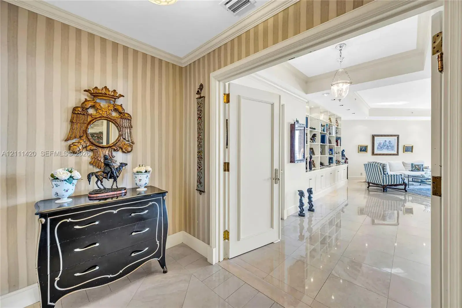 3 bedroom 3 bath Residential for sale at 10 Edgewater Dr # 10E, Coral Gables FL 33133