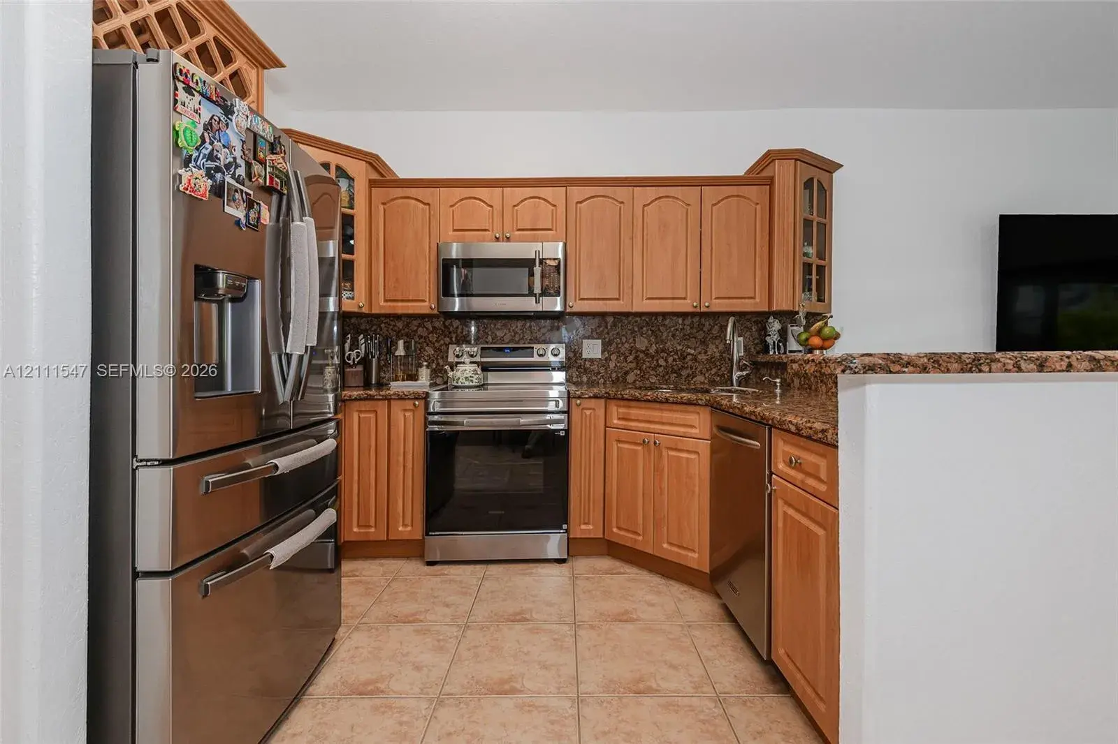 20016 NW 81st Path, Hialeah FL 33015
