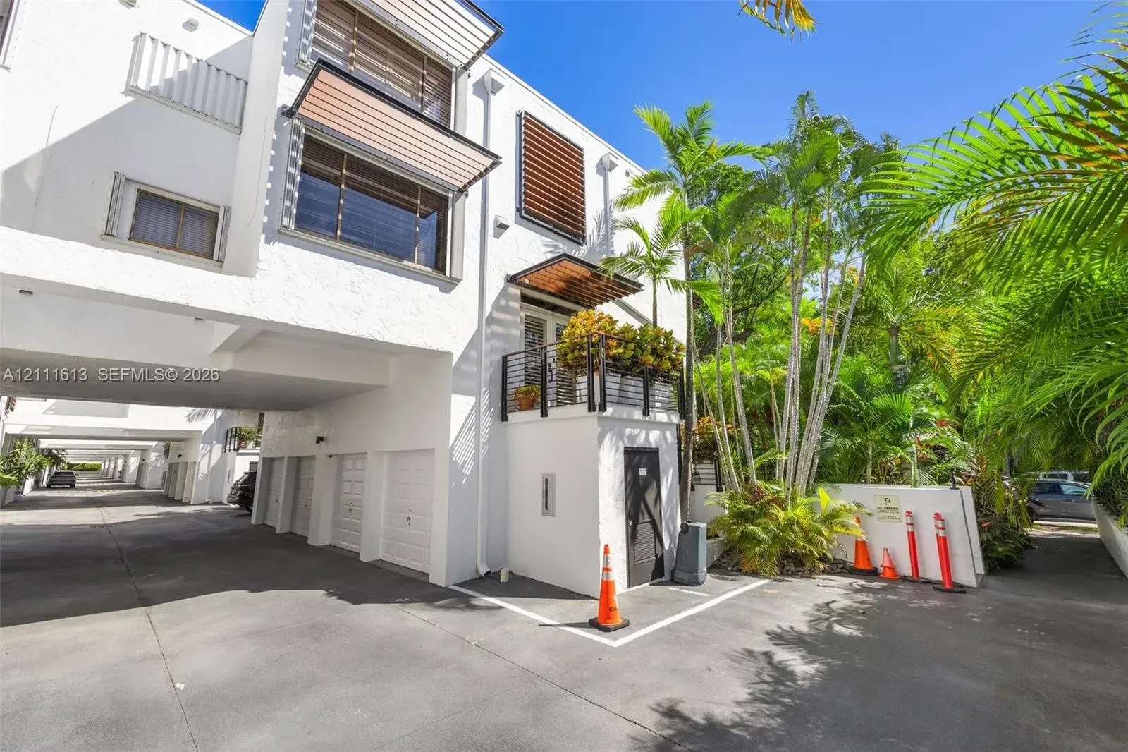 201 E Enid Dr # 31, Key Biscayne FL 33149