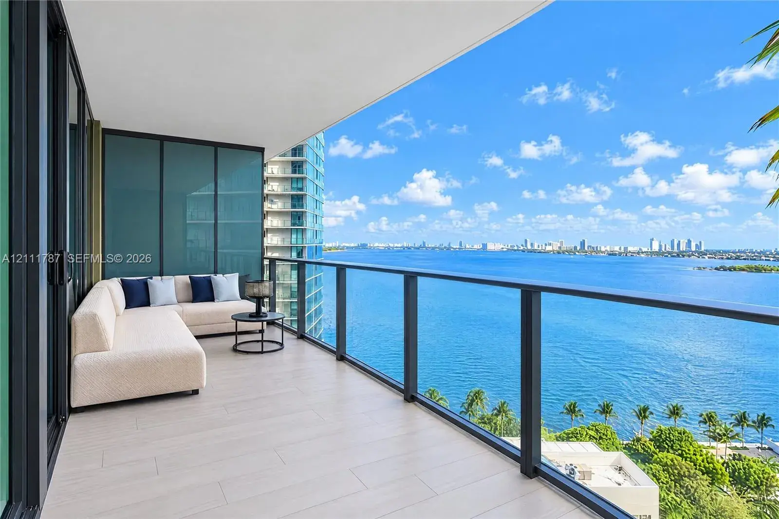 650 NE 32nd St # 1804, Miami FL 33137