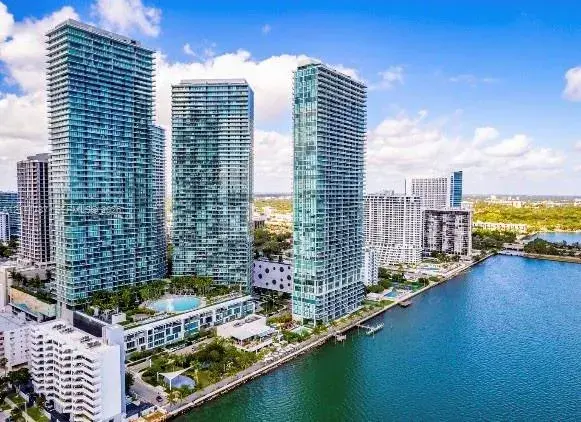650 NE 32nd St # 1804, Miami FL 33137