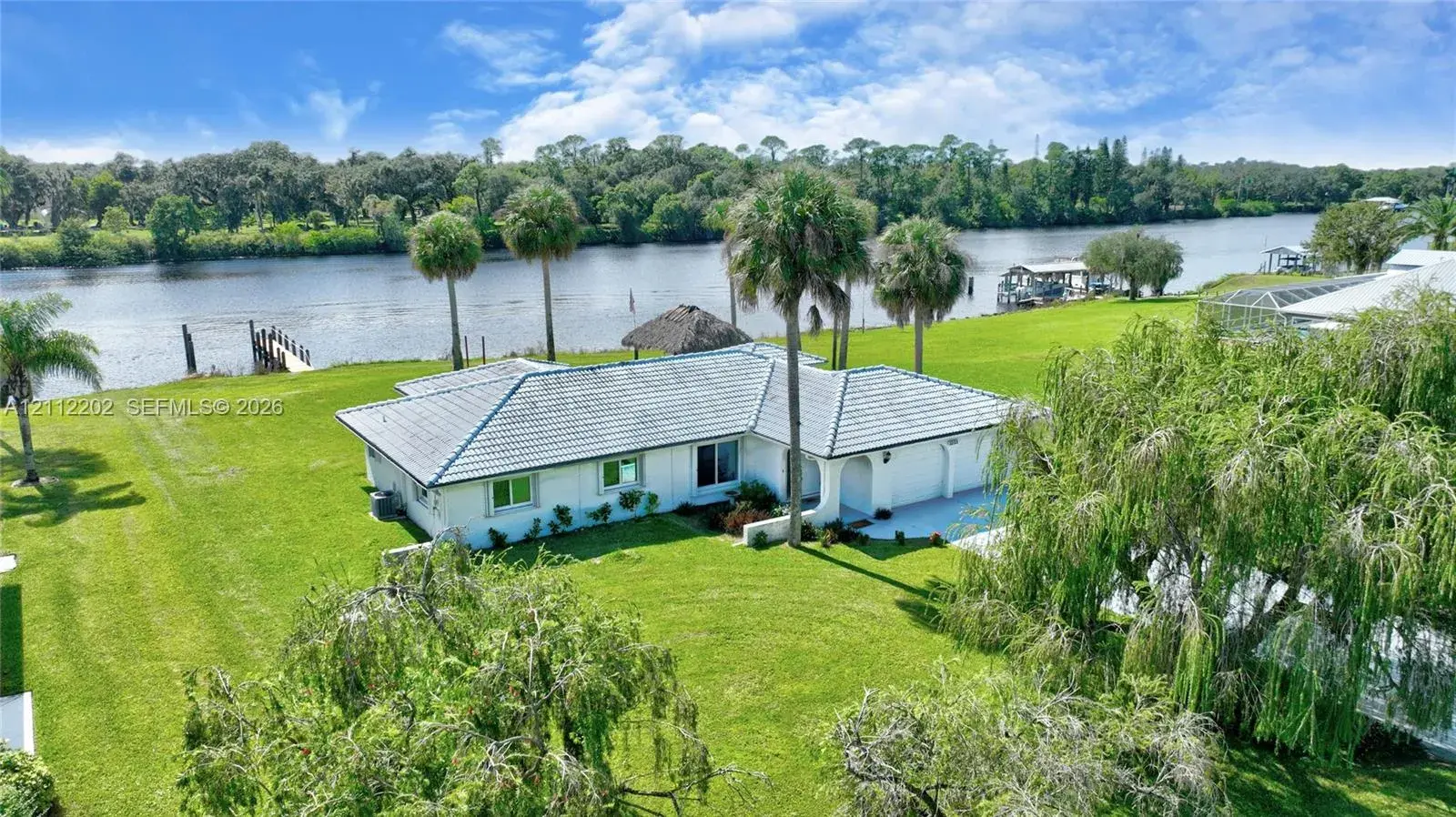 3 bedroom 3 bath Residential for sale at 3233 SHELL LN, La Belle FL 33935