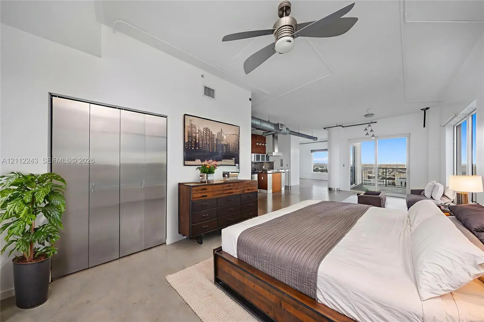 10 SW South River Dr, Miami FL 33130