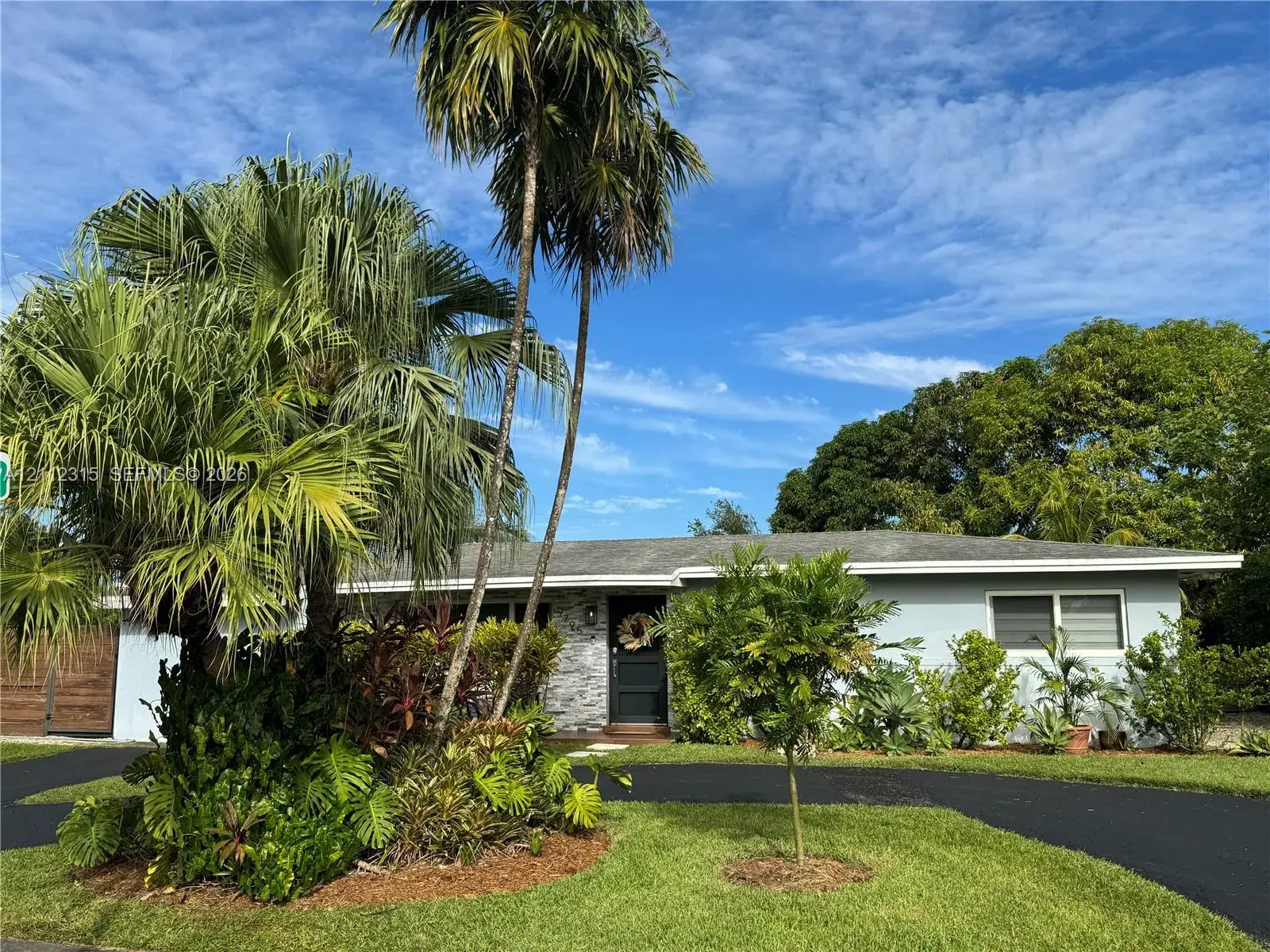 3 bedroom 2 bath Residential for sale at 9795 SW 78th St, Miami FL 33173