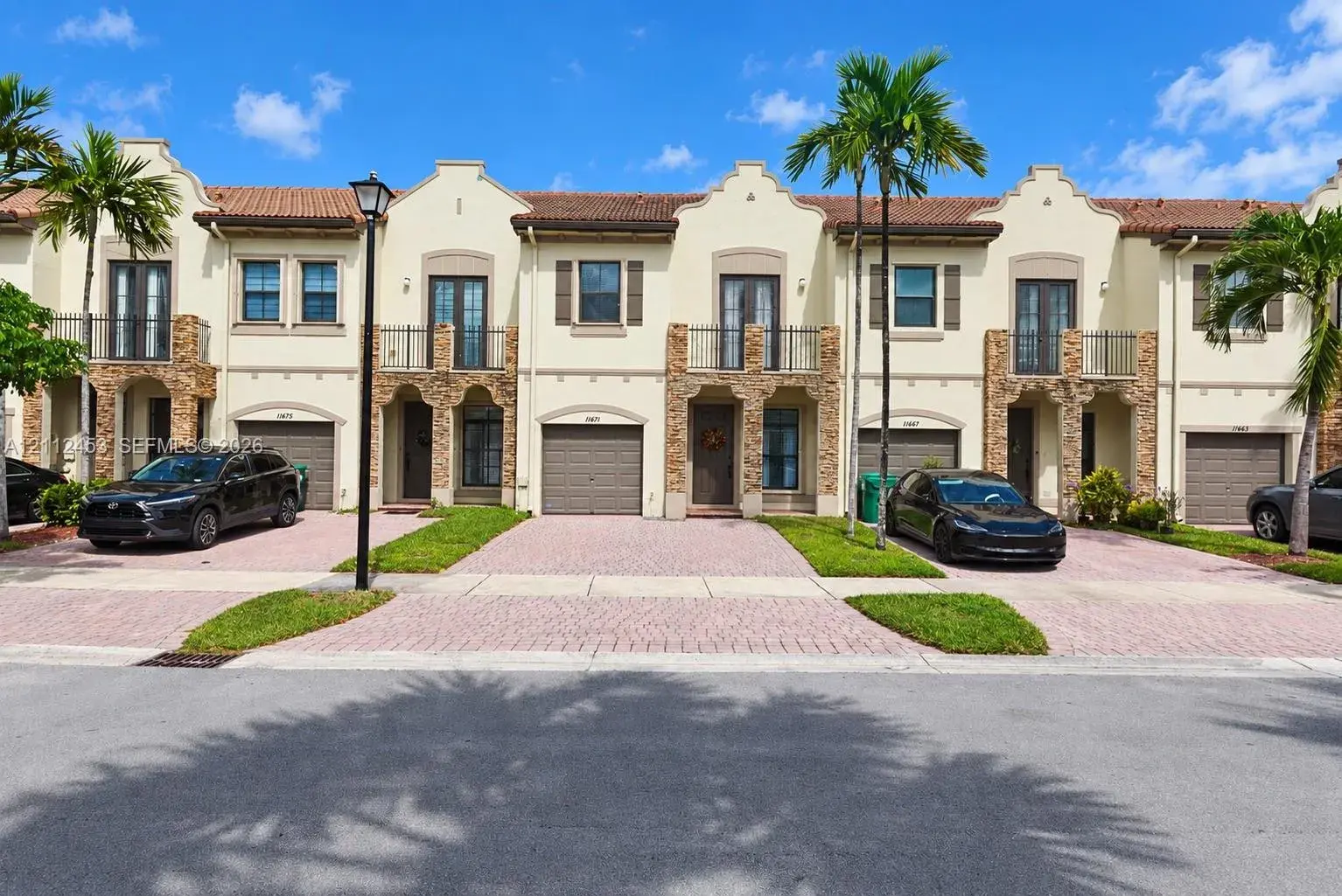 3 bedroom 2 bath Residential for sale at 11471 SW 238th St, Homestead FL 33032