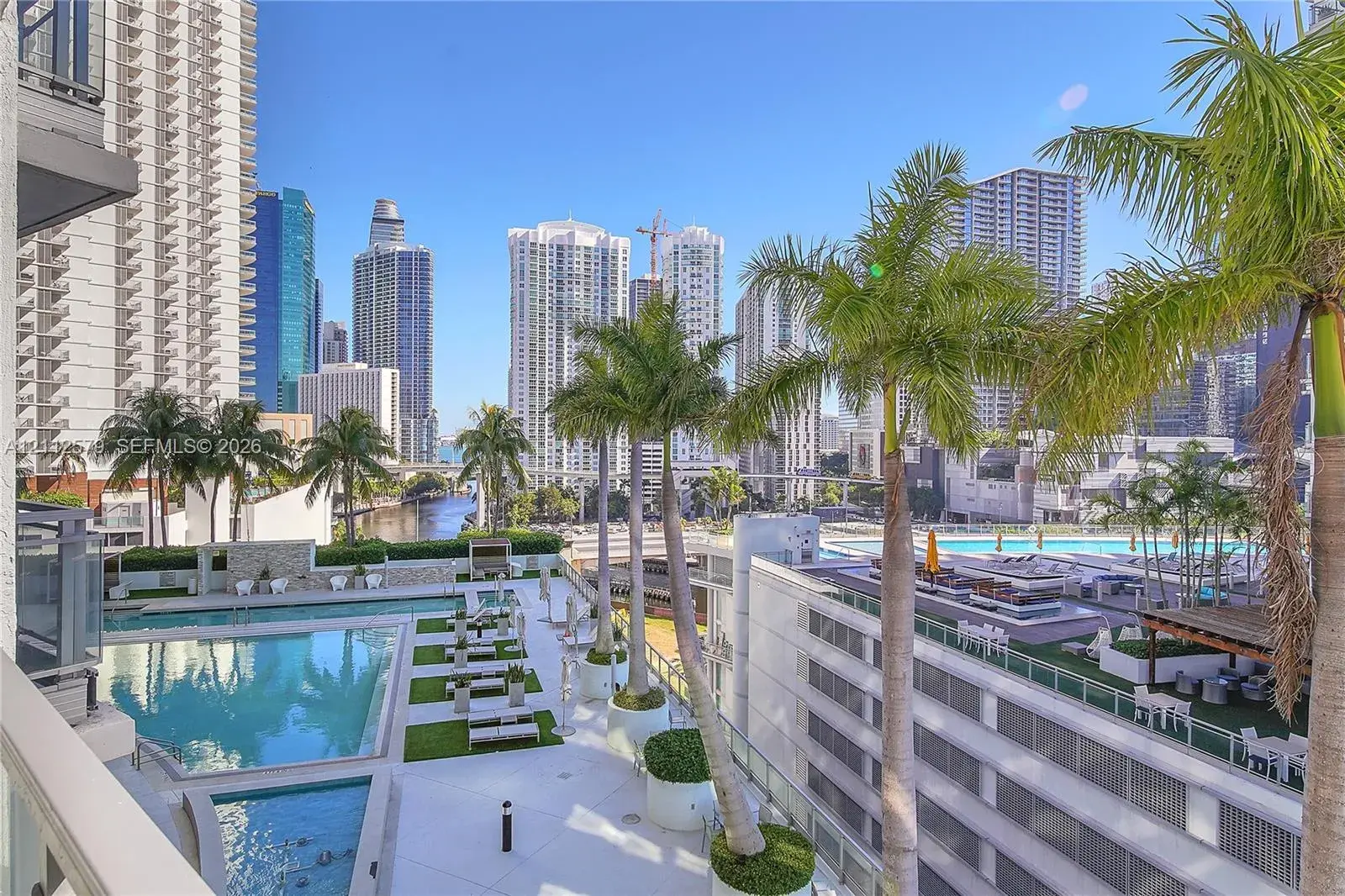 90 SW 3rd St # 1213, Miami FL 33130