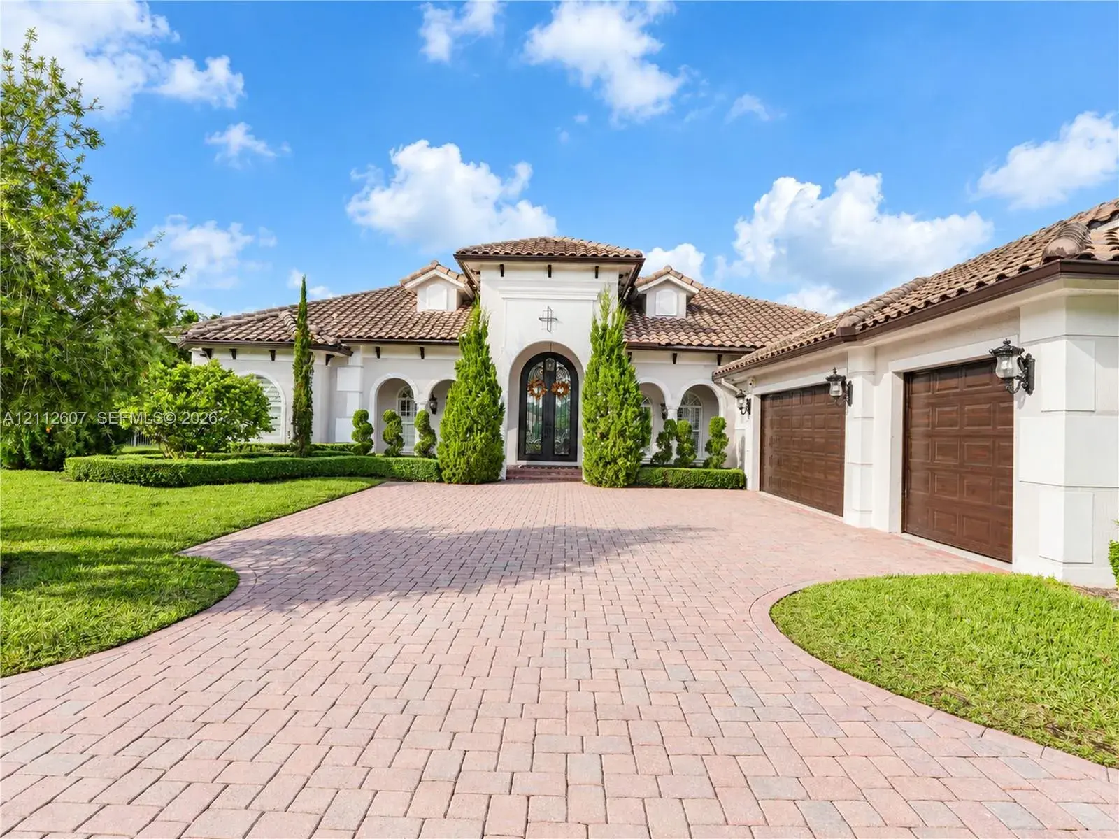 14443 S Jockey Cir S, Davie FL 33330