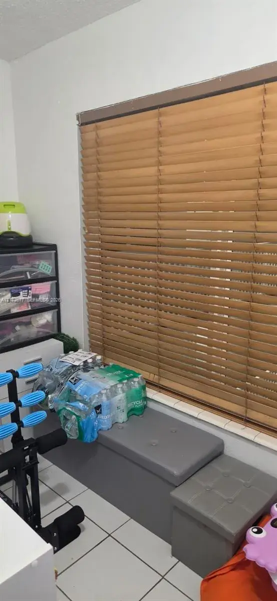 1 bedroom 1 bath Residential for sale at 6675 W 4th Ave # 206, Hialeah FL 33012