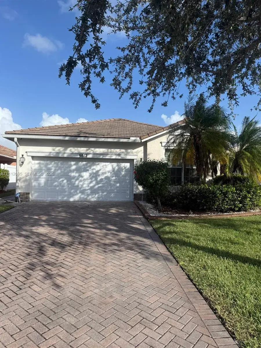 3 bedroom 2 bath Residential for sale at 9812 SW Glenbrook Dr, Port St. Lucie FL 34987