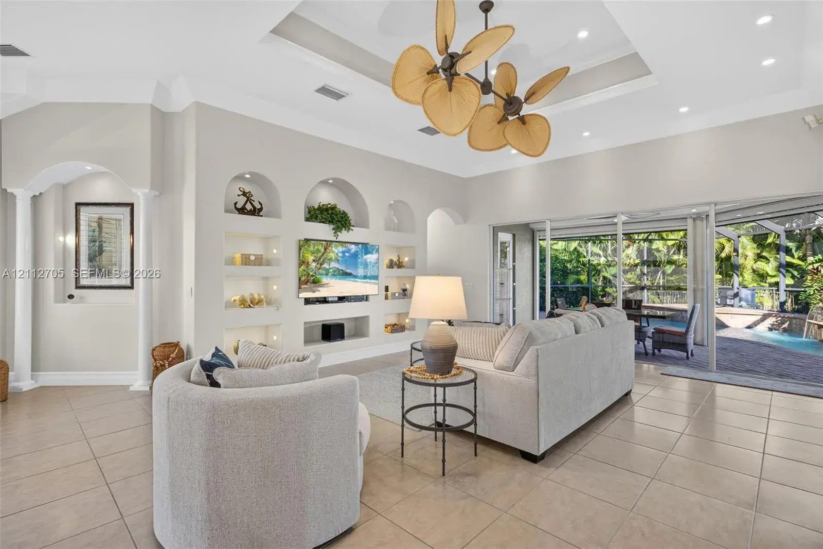 15600 Catalpa Cove Dr, Naples FL 33908