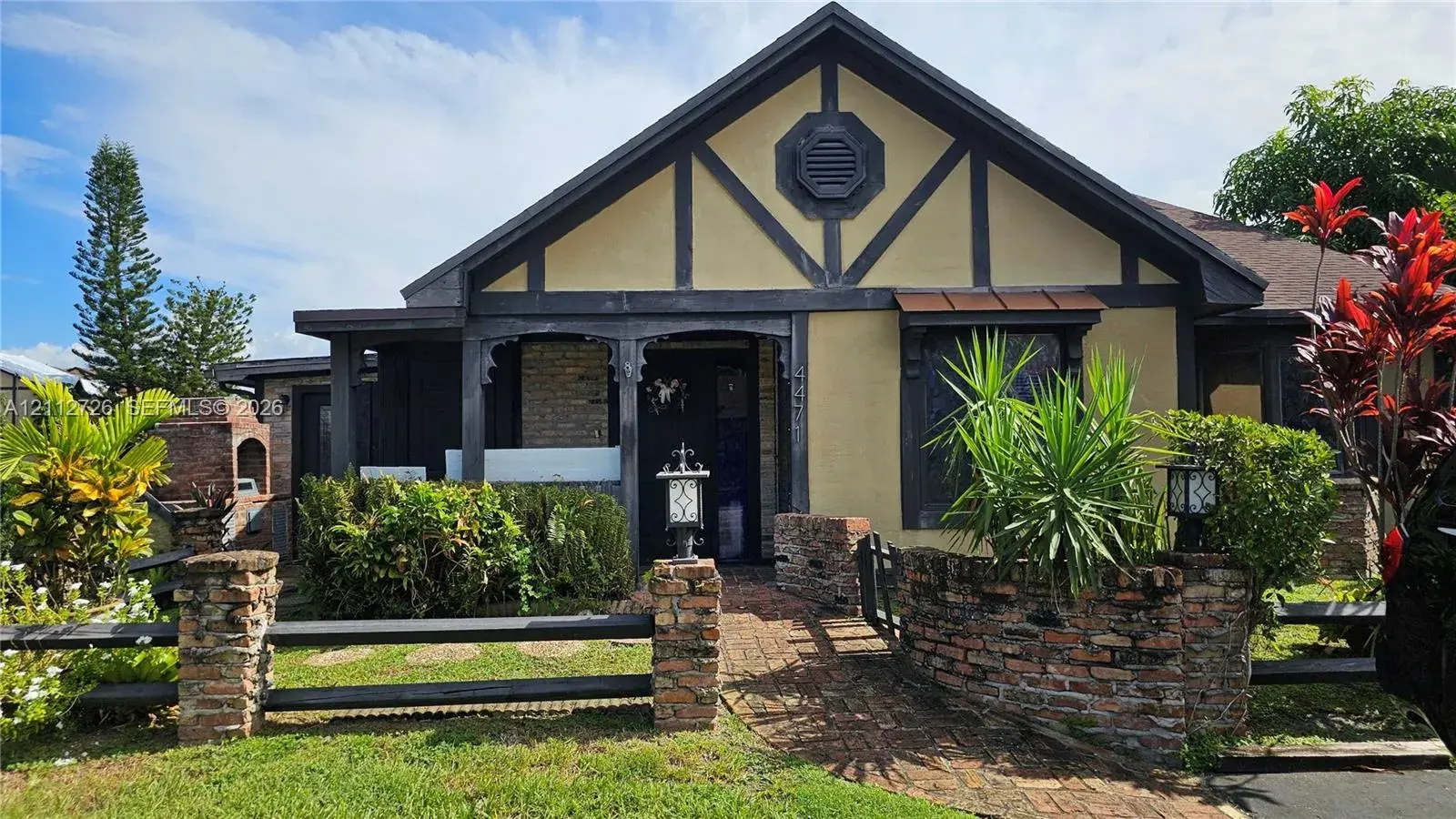 3 bedroom 2 bath Residential for sale at 4471 NW 93rd Way, Sunrise FL 33351