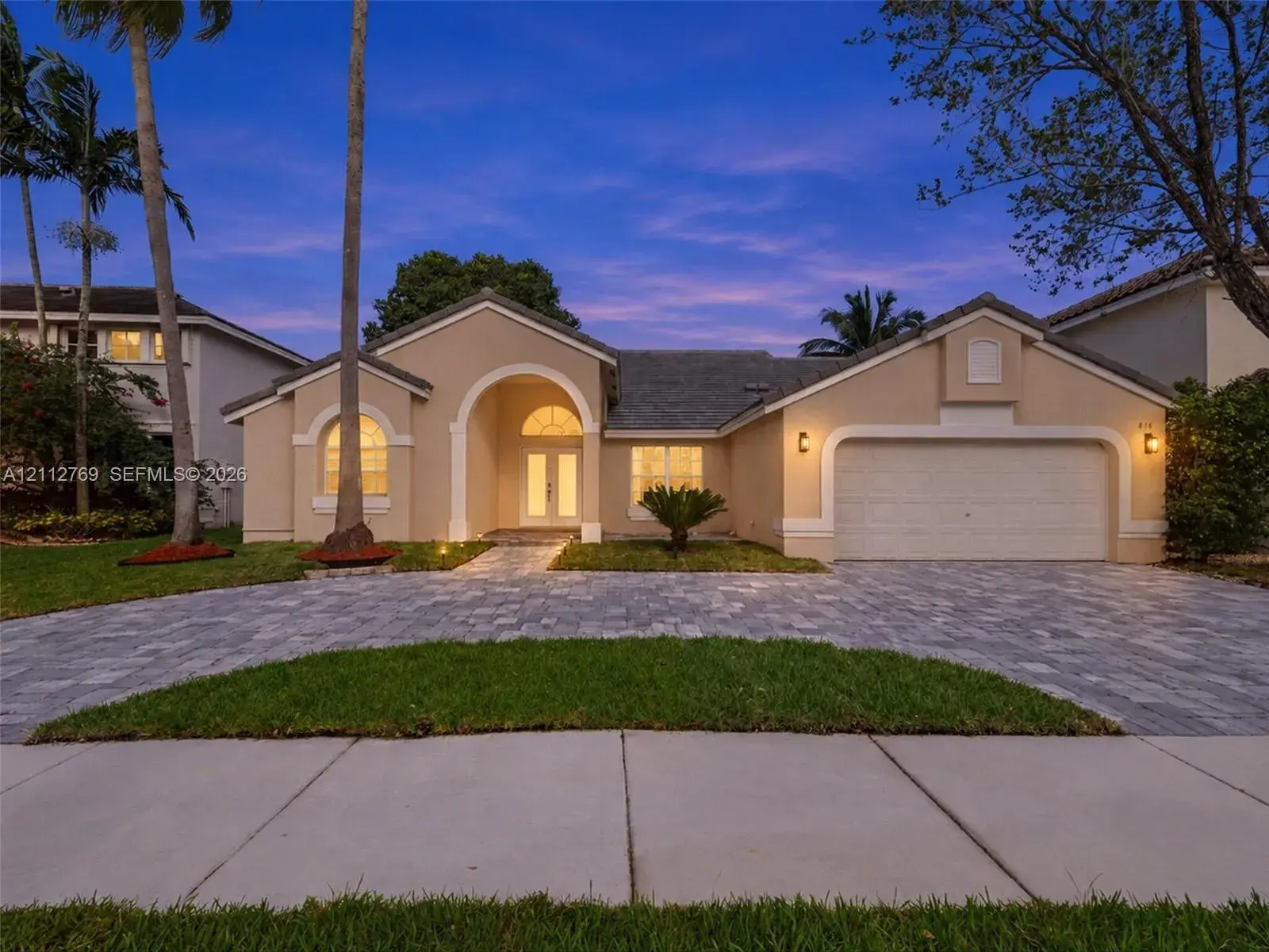 4 bedroom 3 bath Residential for sale at 816 Crestview Cir, Weston FL 33327