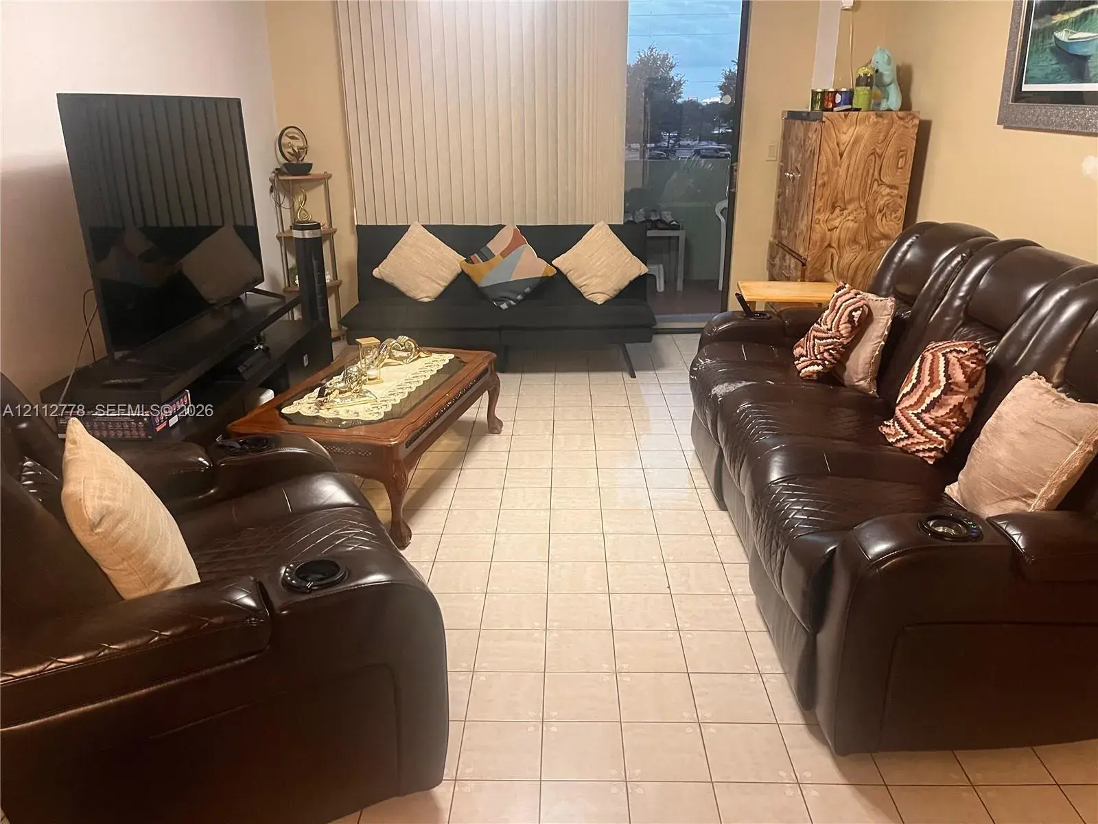 2 bedroom 2 bath Residential for sale at 1825 W 44th Pl # 302, Hialeah FL 33012