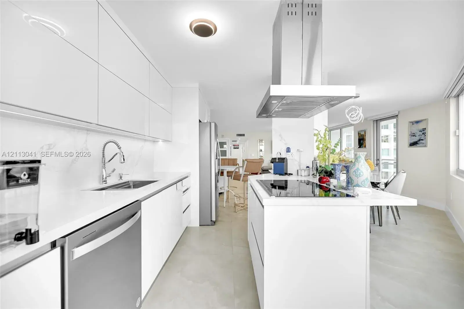 7135 Collins Ave # 1426, Miami Beach FL 33141
