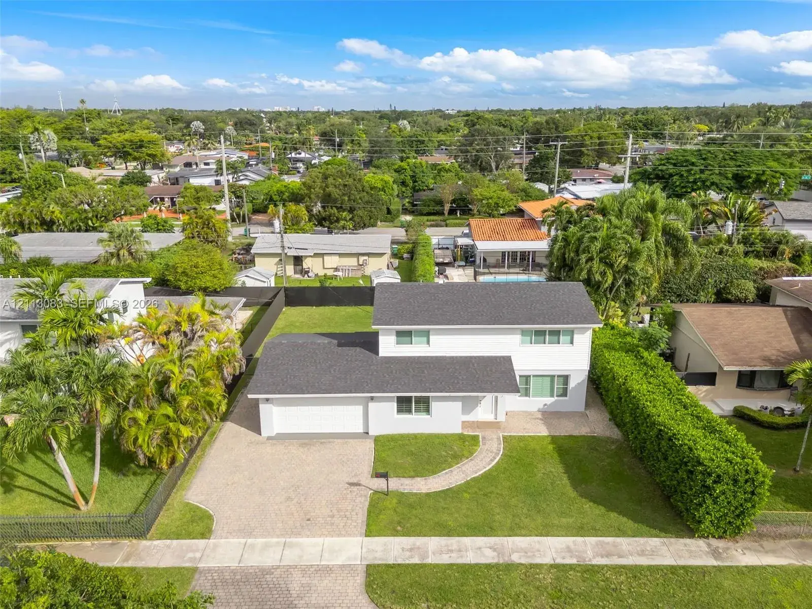 4 bedroom 3 bath Residential for sale at 9975 SW 85th St, Miami FL 33173