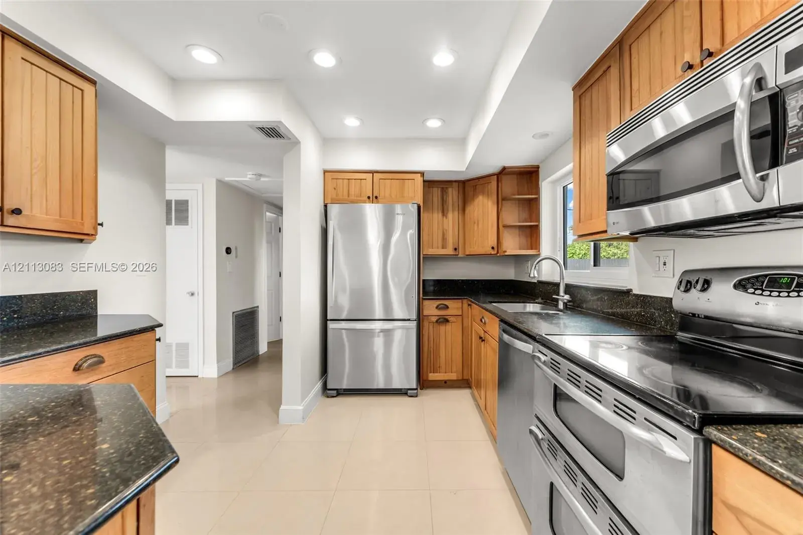 9975 SW 85th St, Miami FL 33173