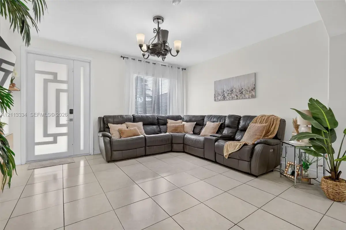 28232 SW 128th Path, Homestead FL 33033