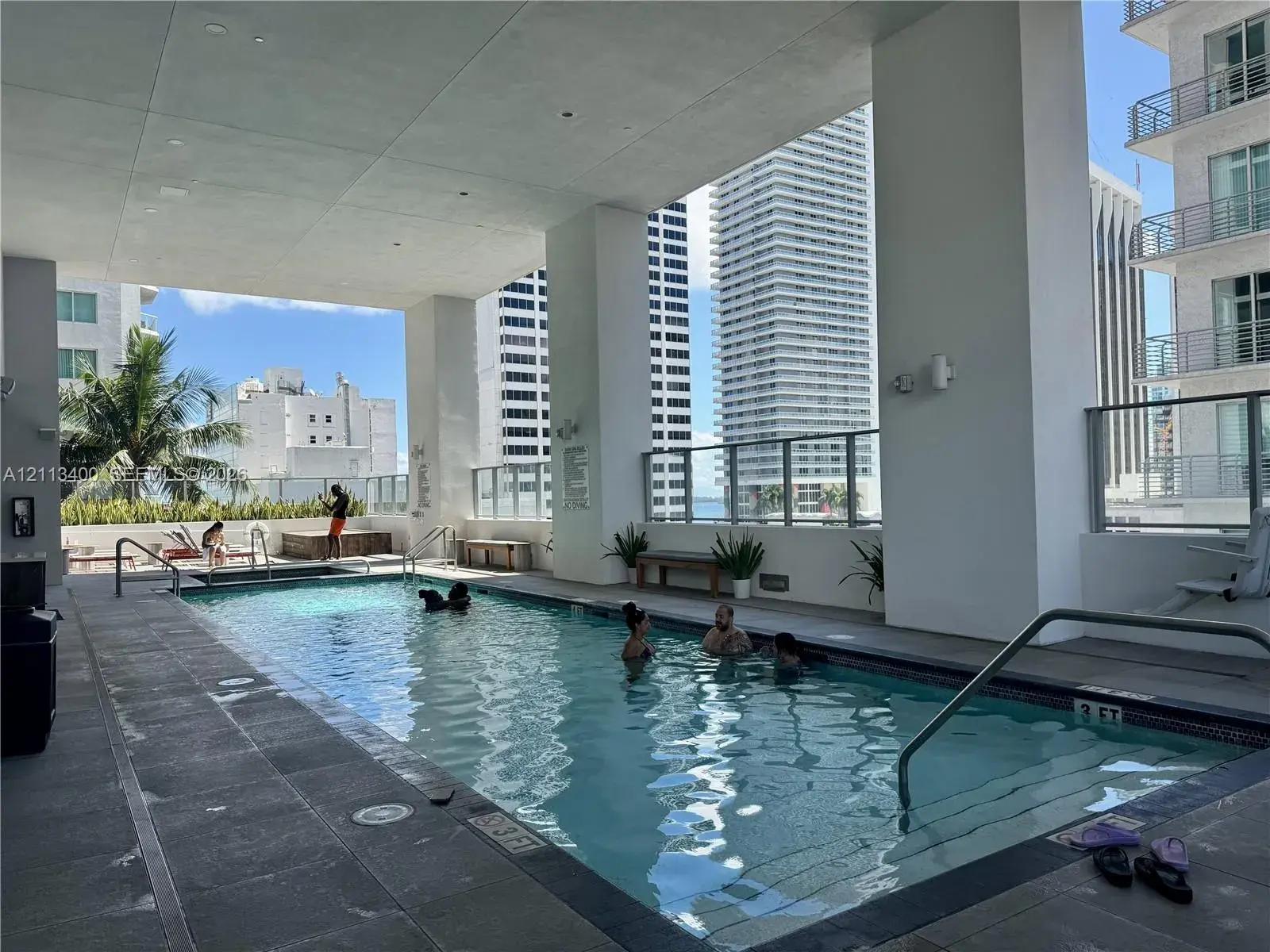 1 bedroom 1 bath Residential for sale at 227 NE 2nd St # 2105, Miami FL 33132