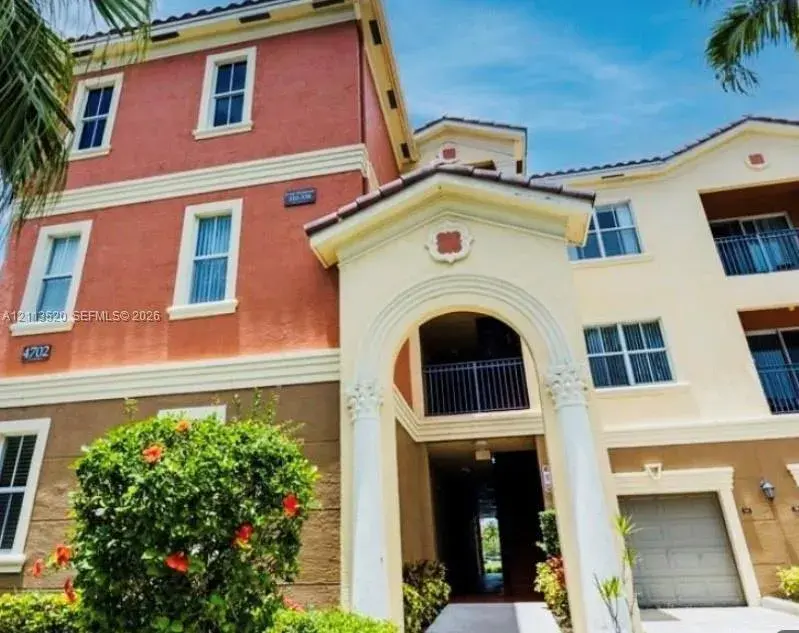4702 SW 160th Ave # 334, Miramar FL 33027