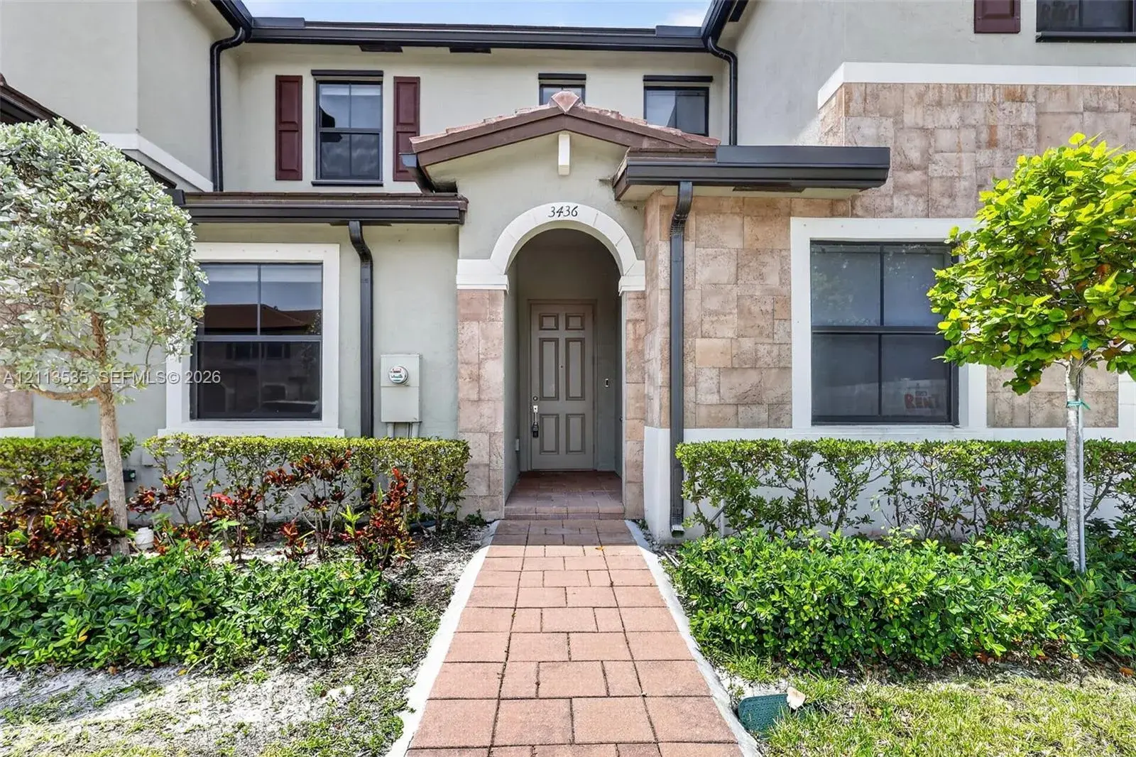 3 bedroom 3 bath Residential for sale at 3436 W 111th Pl, Hialeah FL 33018