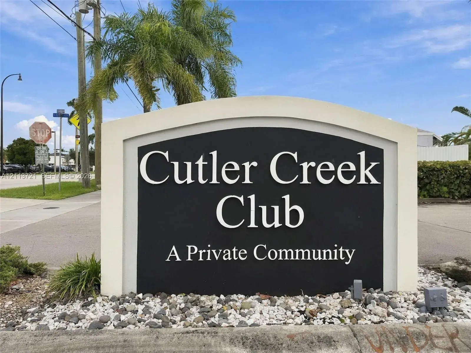3 bedroom 2 bath Residential for sale at 10340 SW 208th Ln, Cutler Bay FL 33189