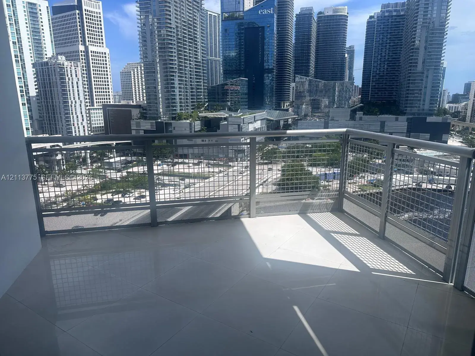 1 bedroom 1 bath Residential for sale at 350 S Miami Ave. # 1908, Miami FL 33130