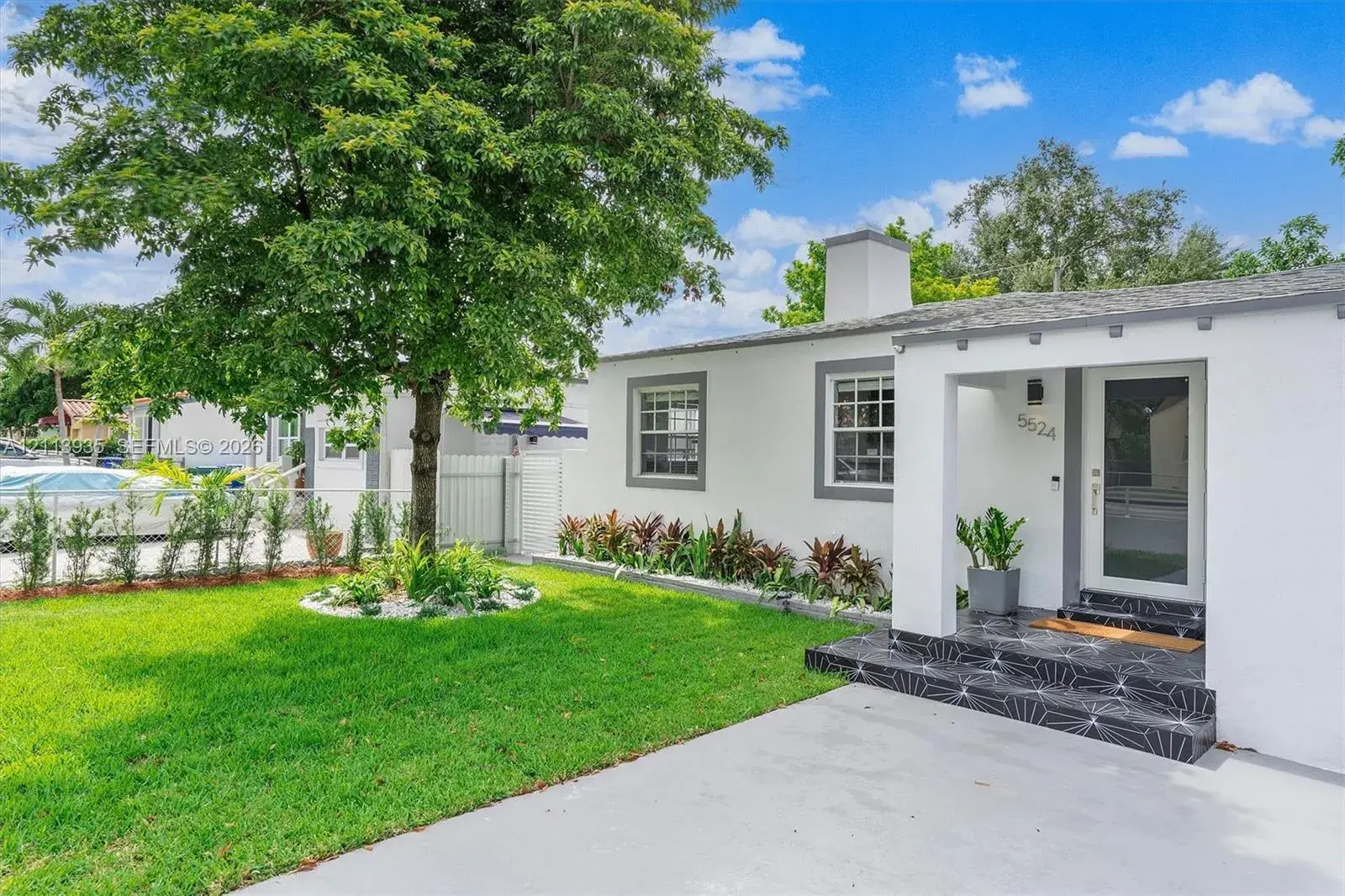 5524 SW 5th Ter, Miami FL 33134