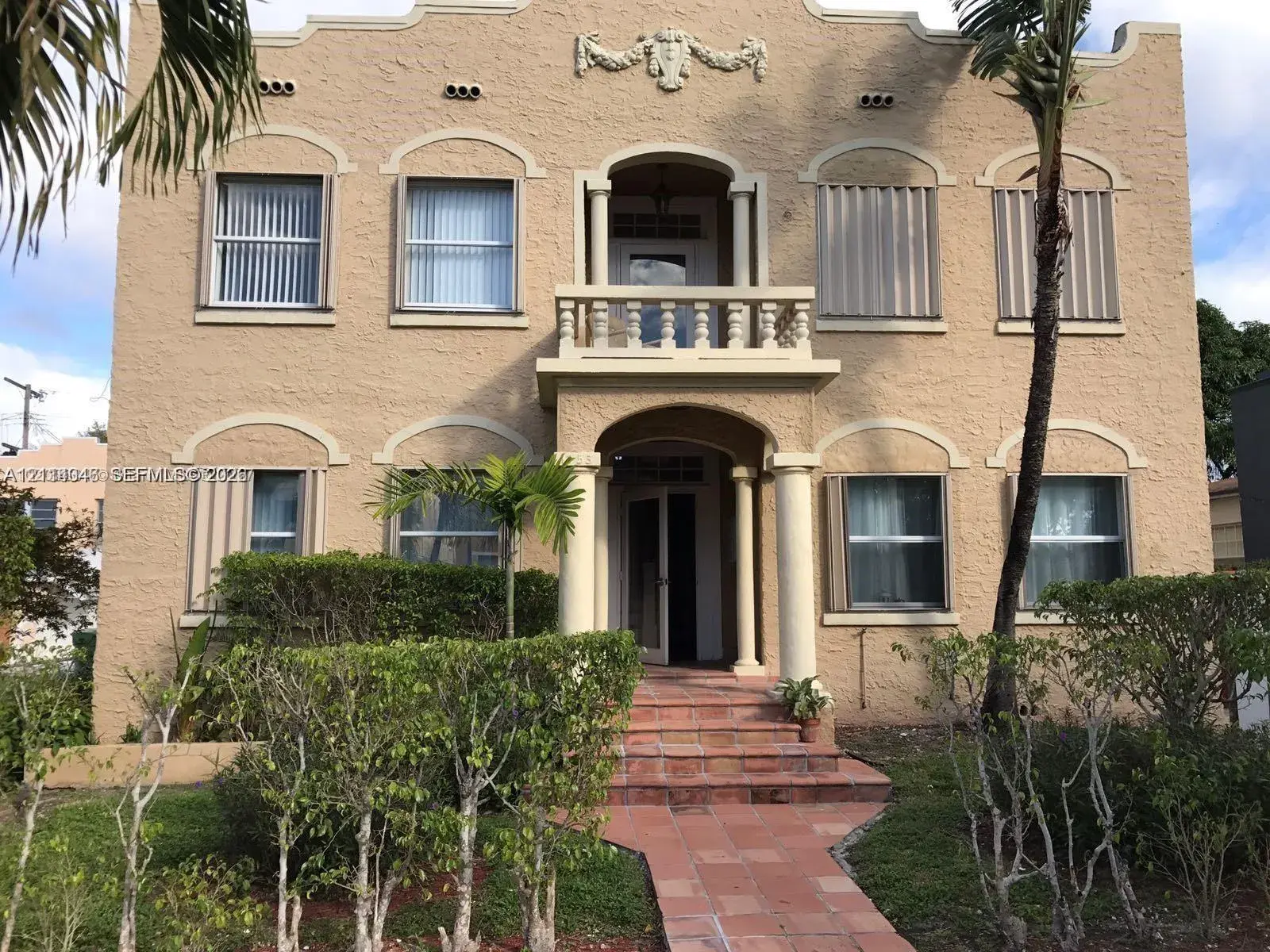 2 bedroom 1 bath Residential for sale at 1753 SW 13th St # 2, Miami FL 33145