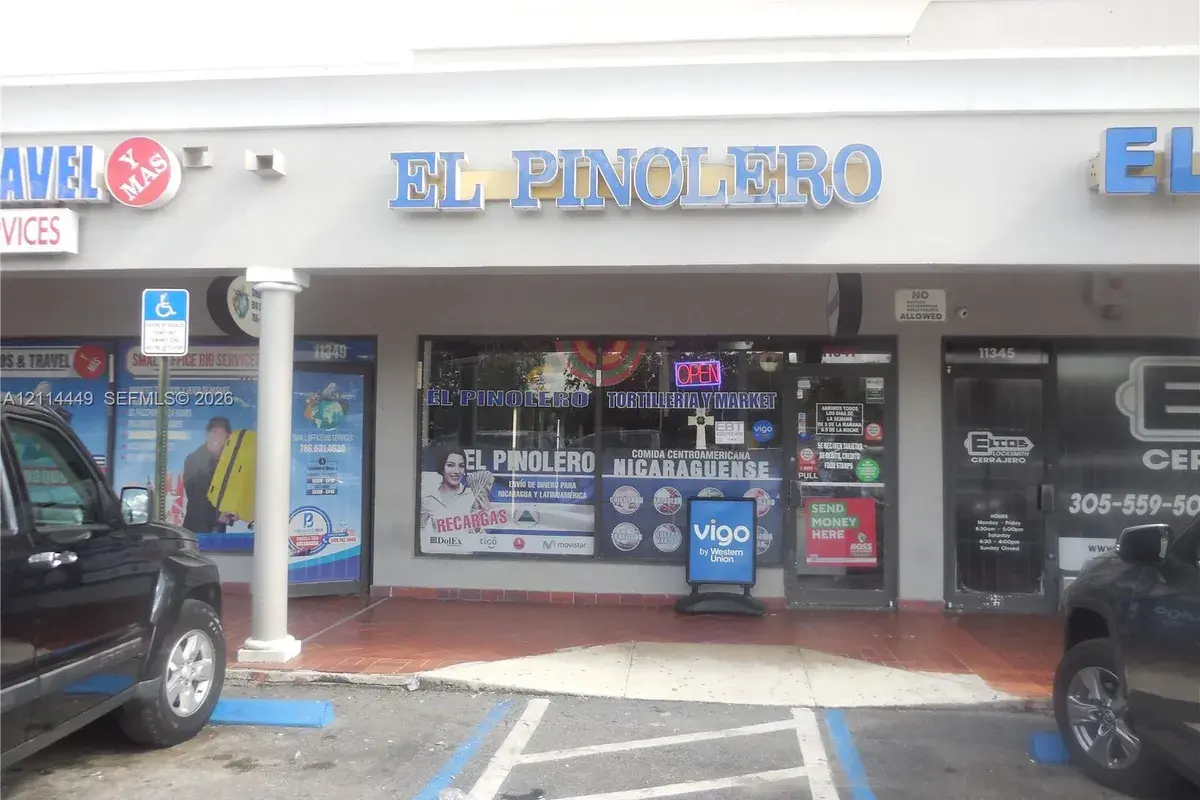 W Flagler St, Sweetwater FL 33174