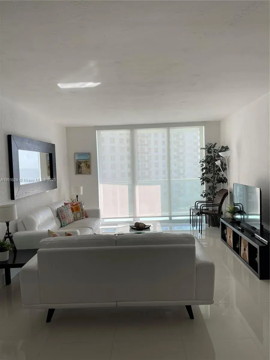 3801 S OCEAN DR # 7X, Hollywood FL 33019