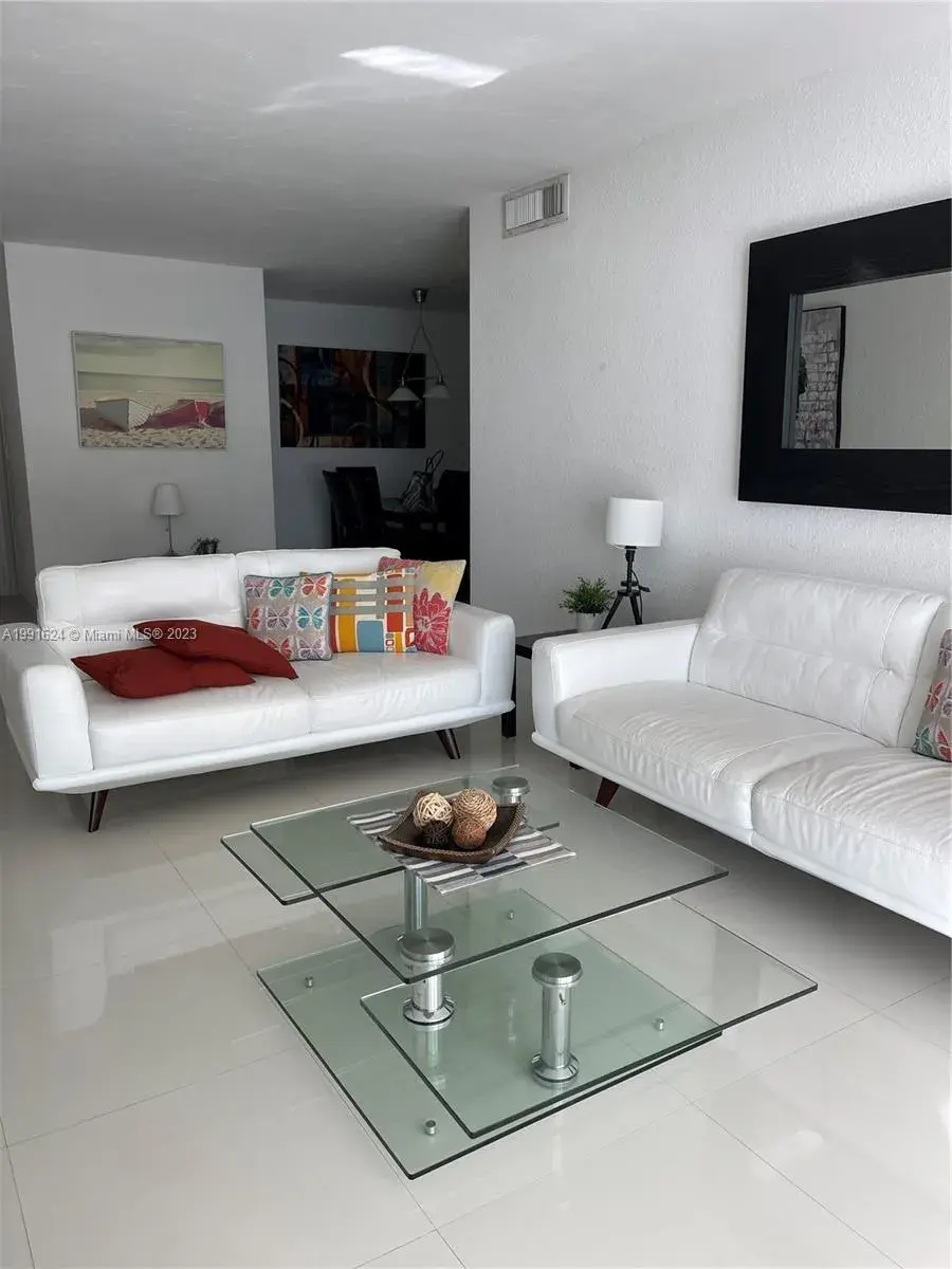 3801 S OCEAN DR # 7X, Hollywood FL 33019