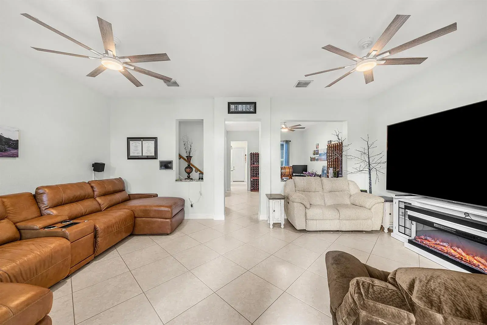 704 NW 83rd Place, Boca Raton FL 33487