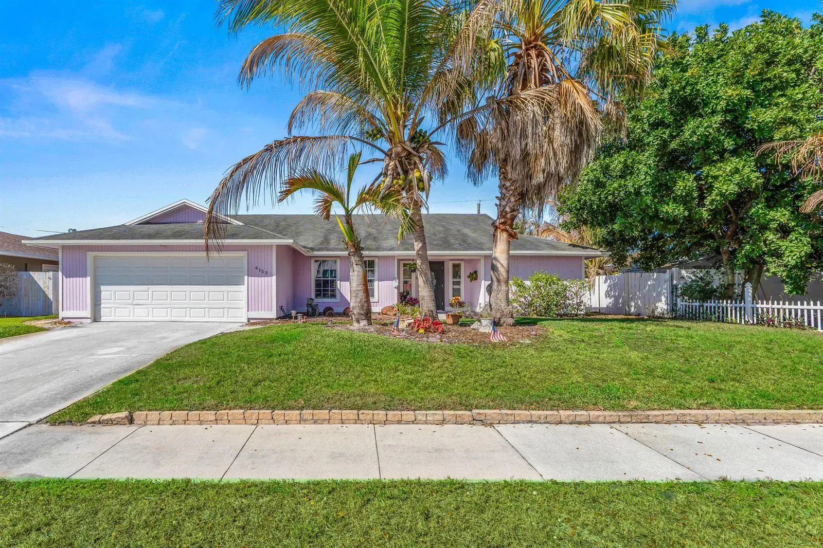 3 bedroom 2 bath Residential for sale at 4153 Russell Street, Jupiter FL 33469