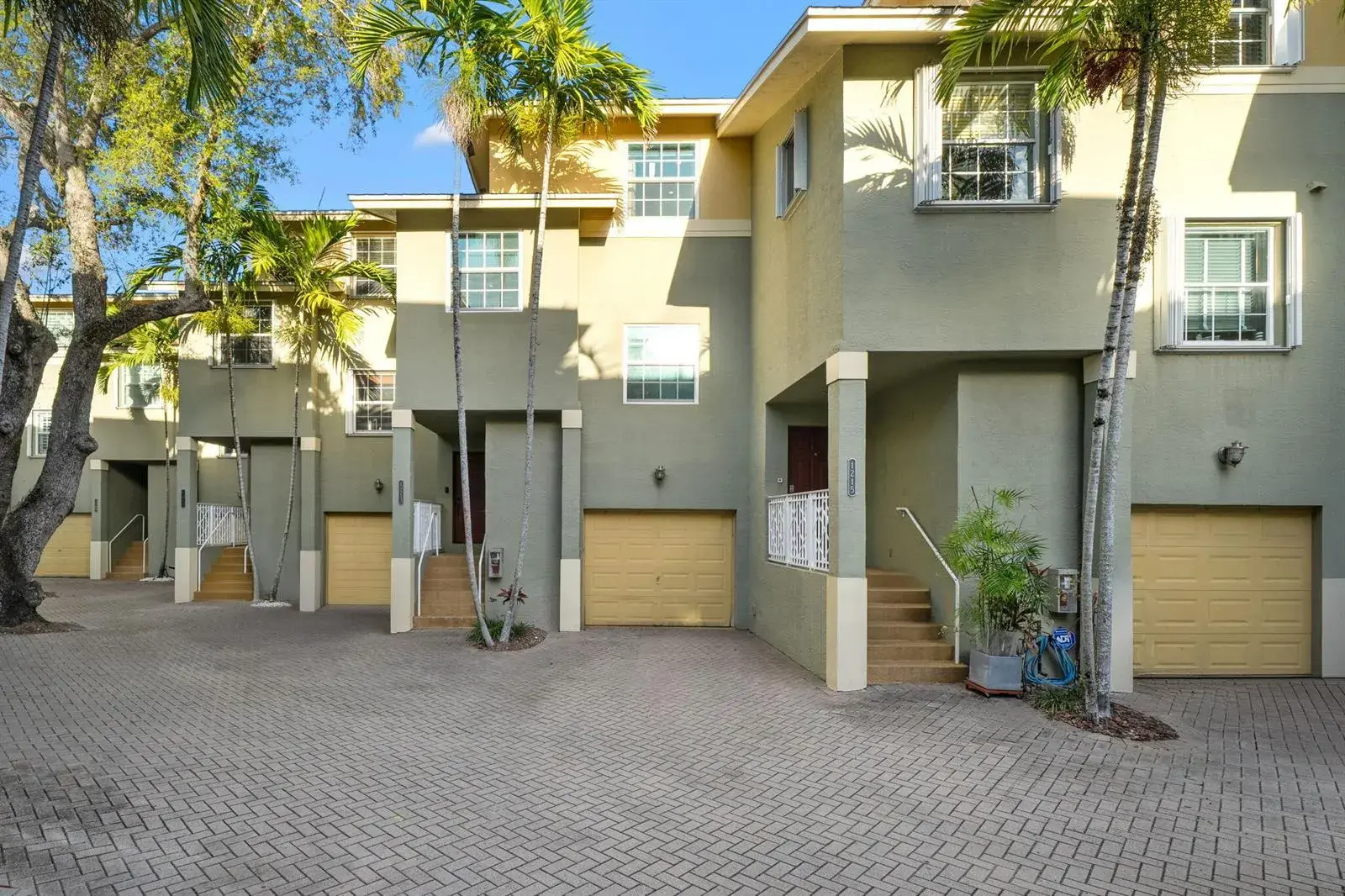 1213 Tequesta Street, Fort Lauderdale FL 33312