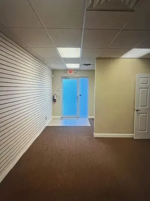 2781 Vista Parkway, West Palm Beach FL 33411