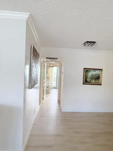 1180 S Ocean Boulevard # D, Boca Raton FL 33432