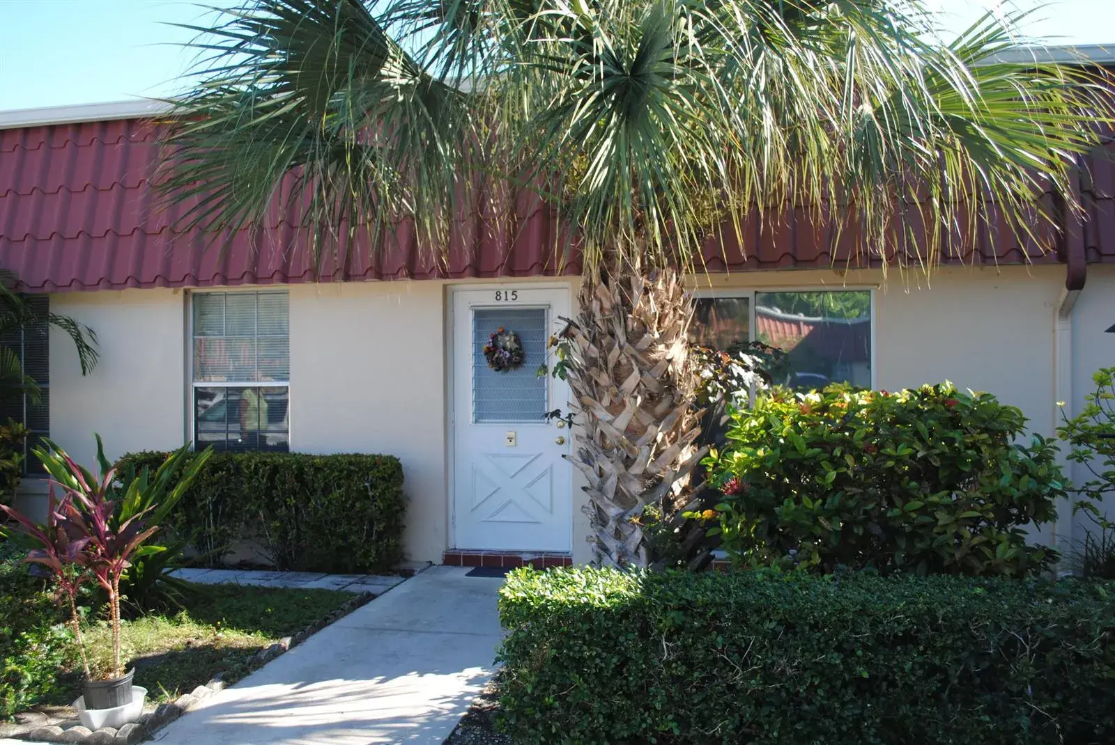 2 bedroom 2 bath Residential for sale at 815 Salem Lane, Lake Worth FL 33467
