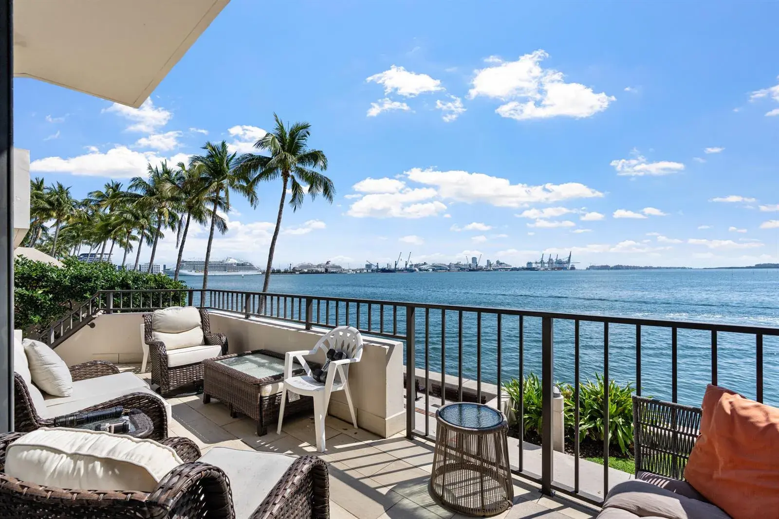 520 Brickell Key Drive # A200, Miami FL 33131