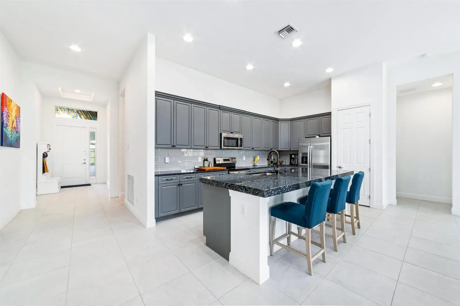 9135 SW Pepoli Way, Port St. Lucie FL 34987