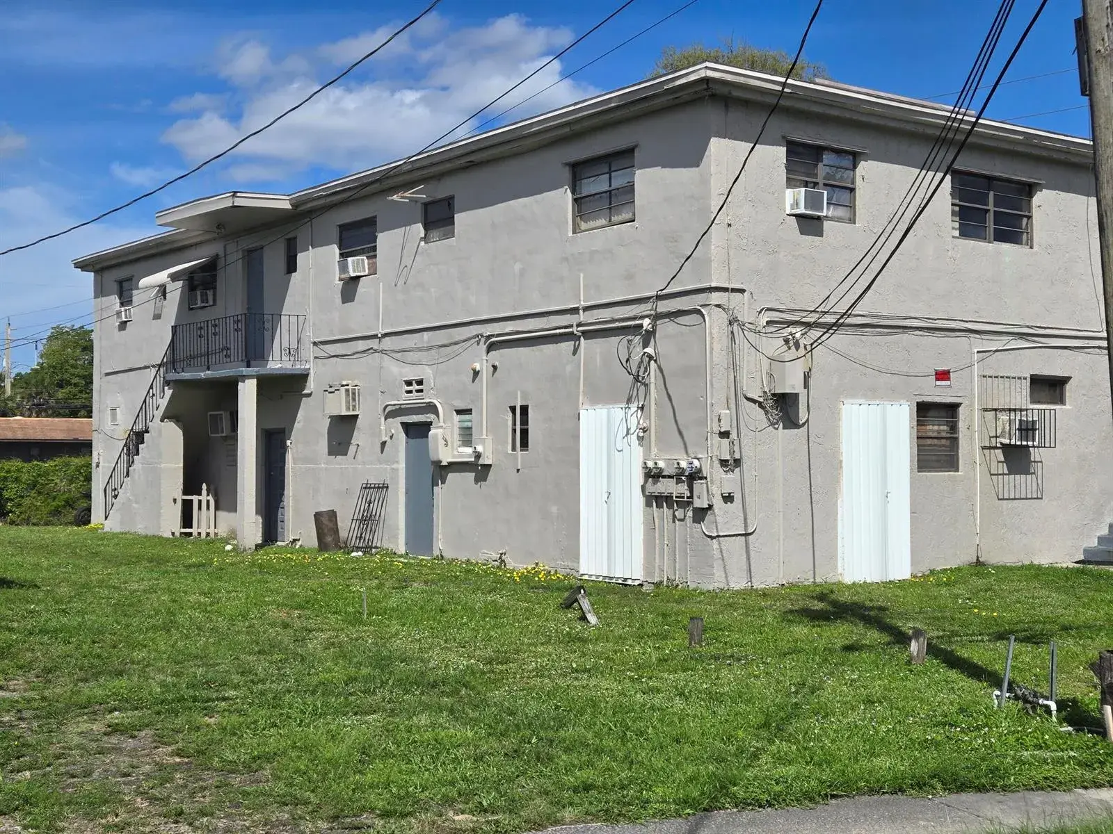 602 NW 1st Street, Dania Beach FL 33004