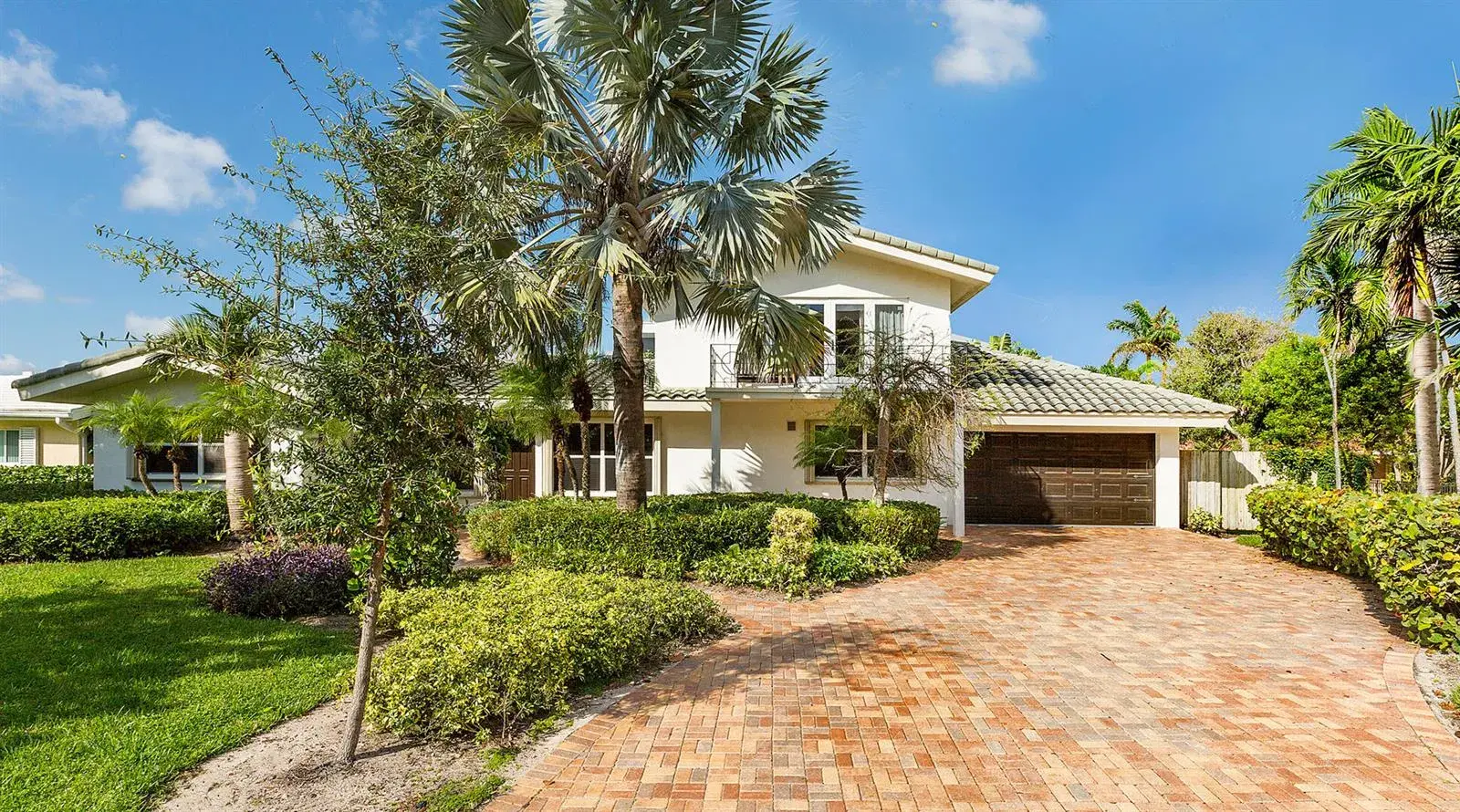 2003 Bay Drive, Pompano Beach FL 33062