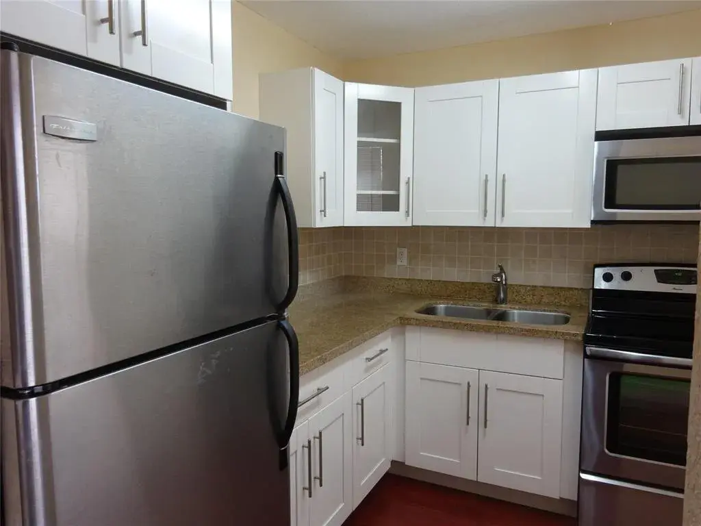 6050 NW 64th Avenue # 307, Tamarac FL 33319