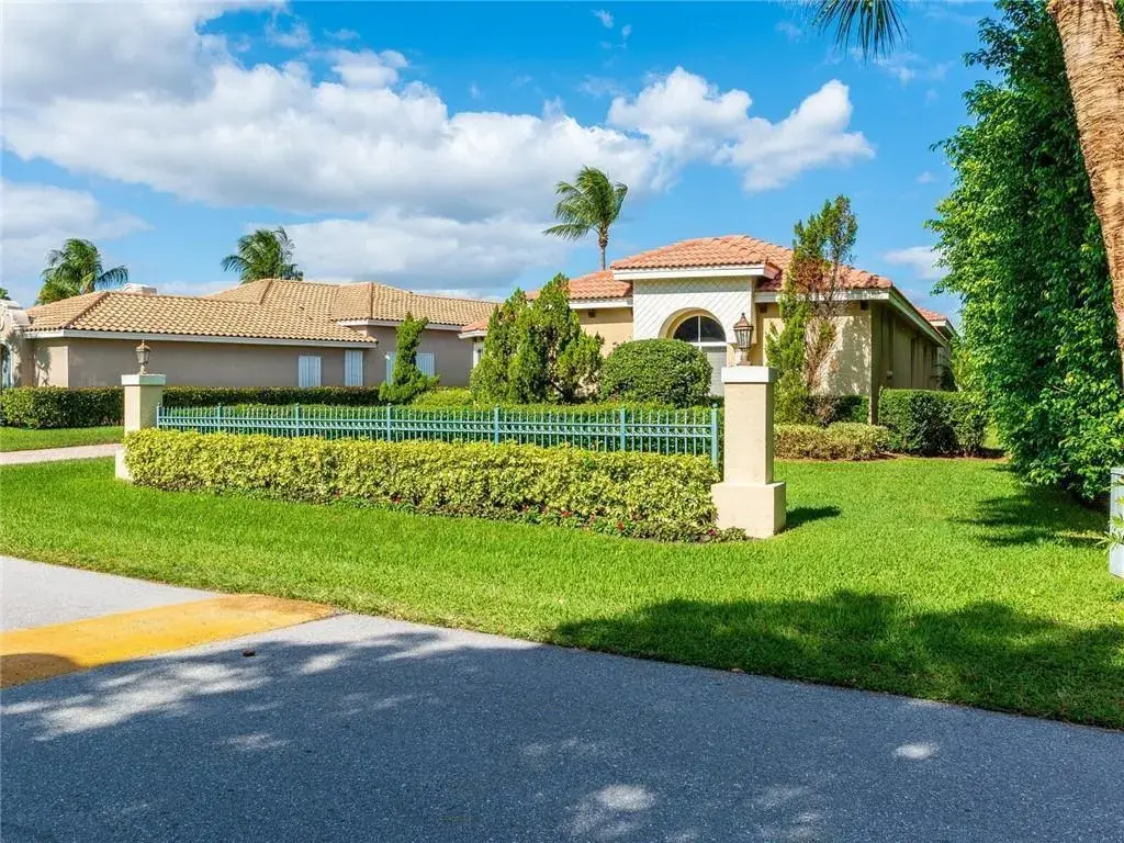 4 bedroom 4 bath Residential for sale at 775 Greensward Lane, Delray Beach FL 33445