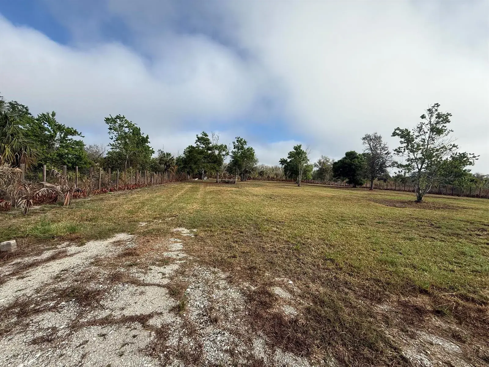 Commercial Land for sale at 17231 NW 268th Street, Okeechobee FL 34972