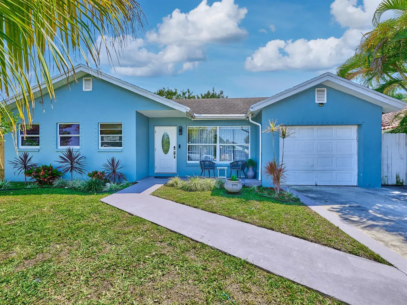 3 bedroom 2 bath Residential for sale at 9020 SW 8th Street, Boca Raton FL 33433