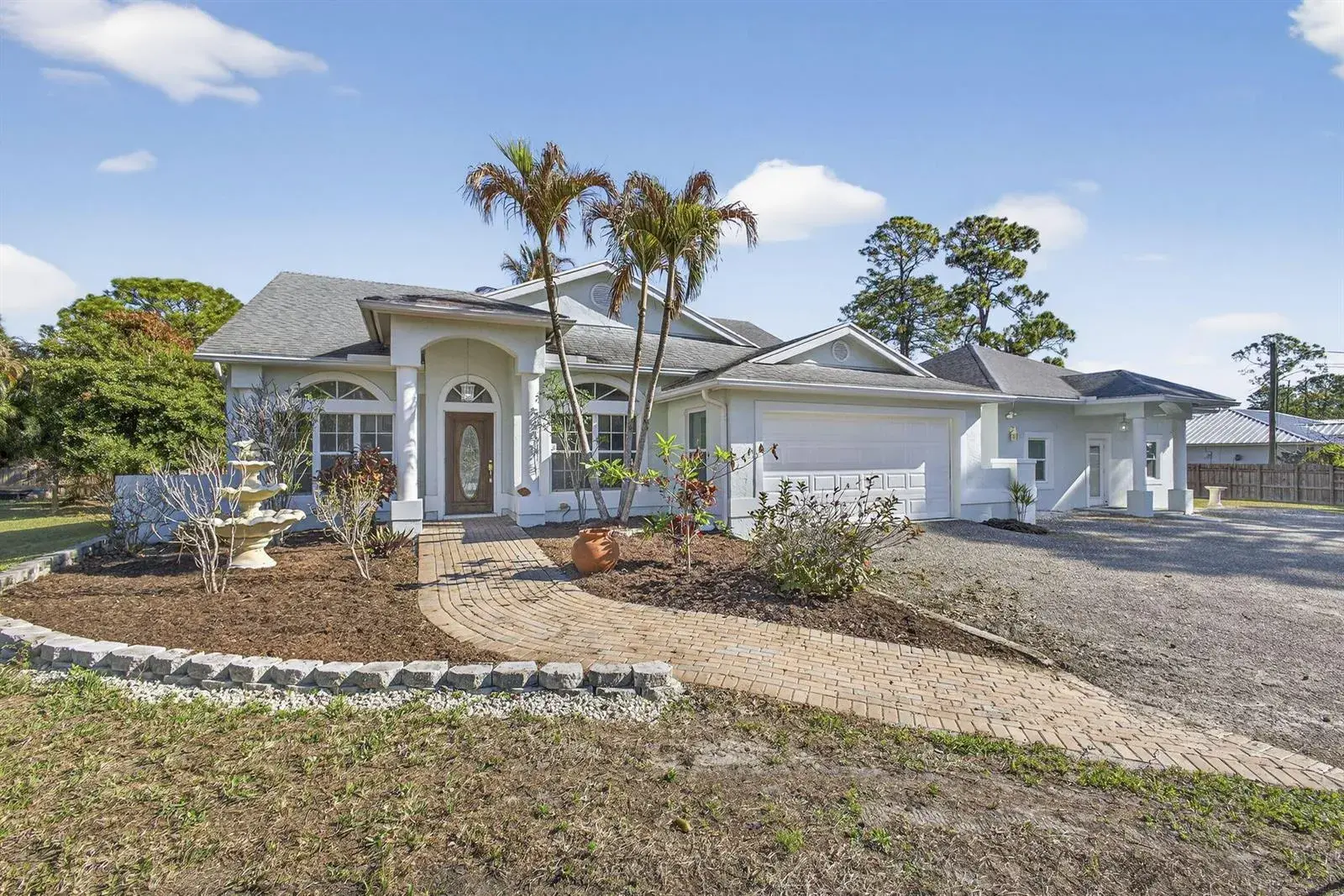 5 bedroom 3 bath Residential for sale at 15399 N 61st Pl Place N, FL 33470