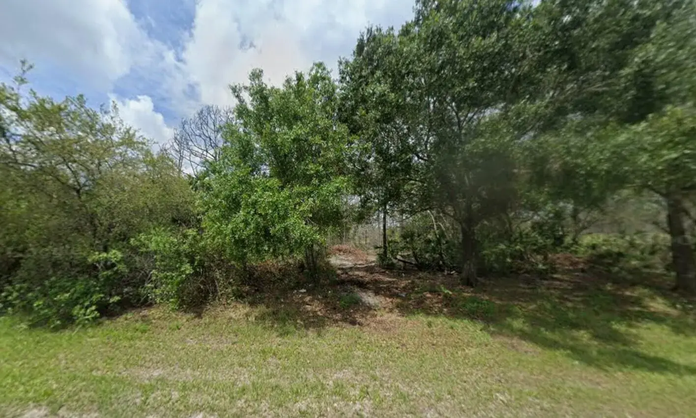 Commercial Land for sale at 869 Appaloosa Avenue, Clewiston FL 33440