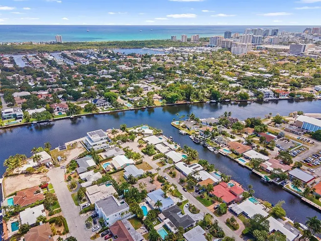 2101 NE 15th Street, Fort Lauderdale FL 33304