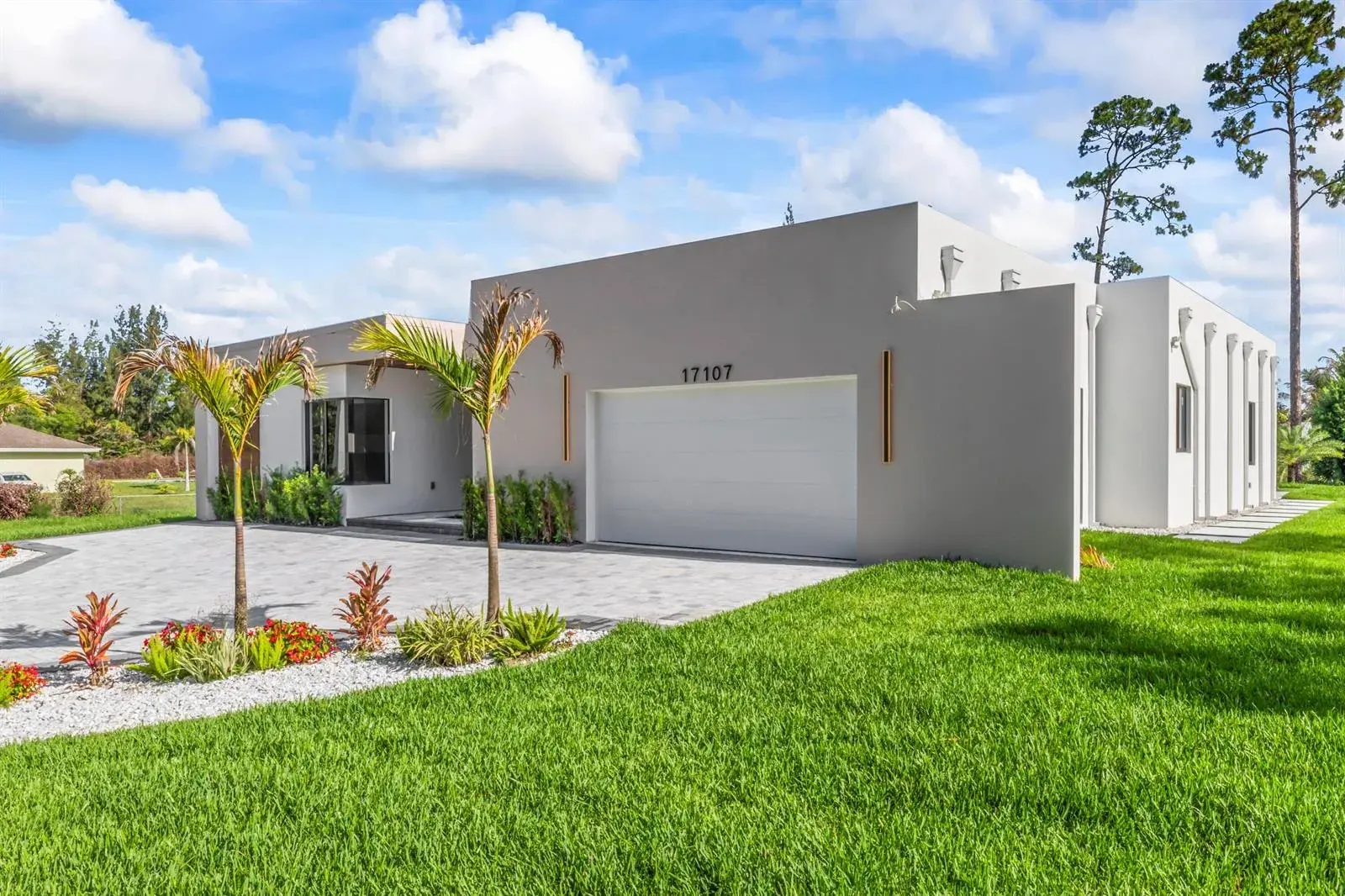 17107 W Sycamore Drive W, FL 33470
